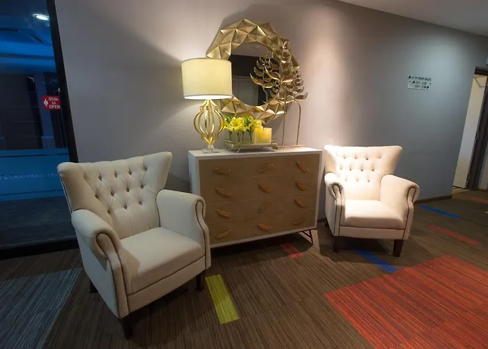 Indra Hotel - Boutique Suites